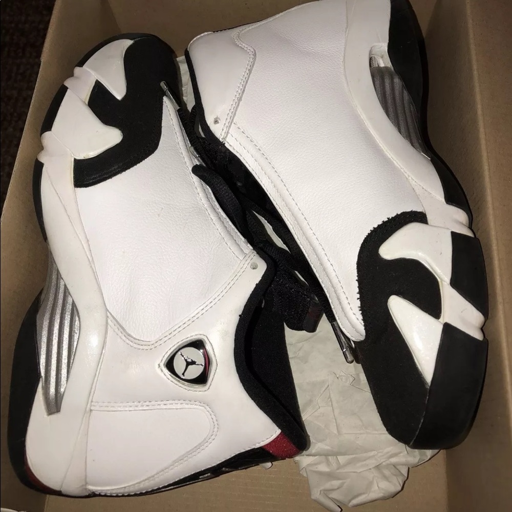 Jordan black toe 14s size 8.5
